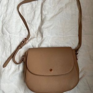 Cross Body Saddle Bag Purse Pinkish Tan Color Adjustable Straps